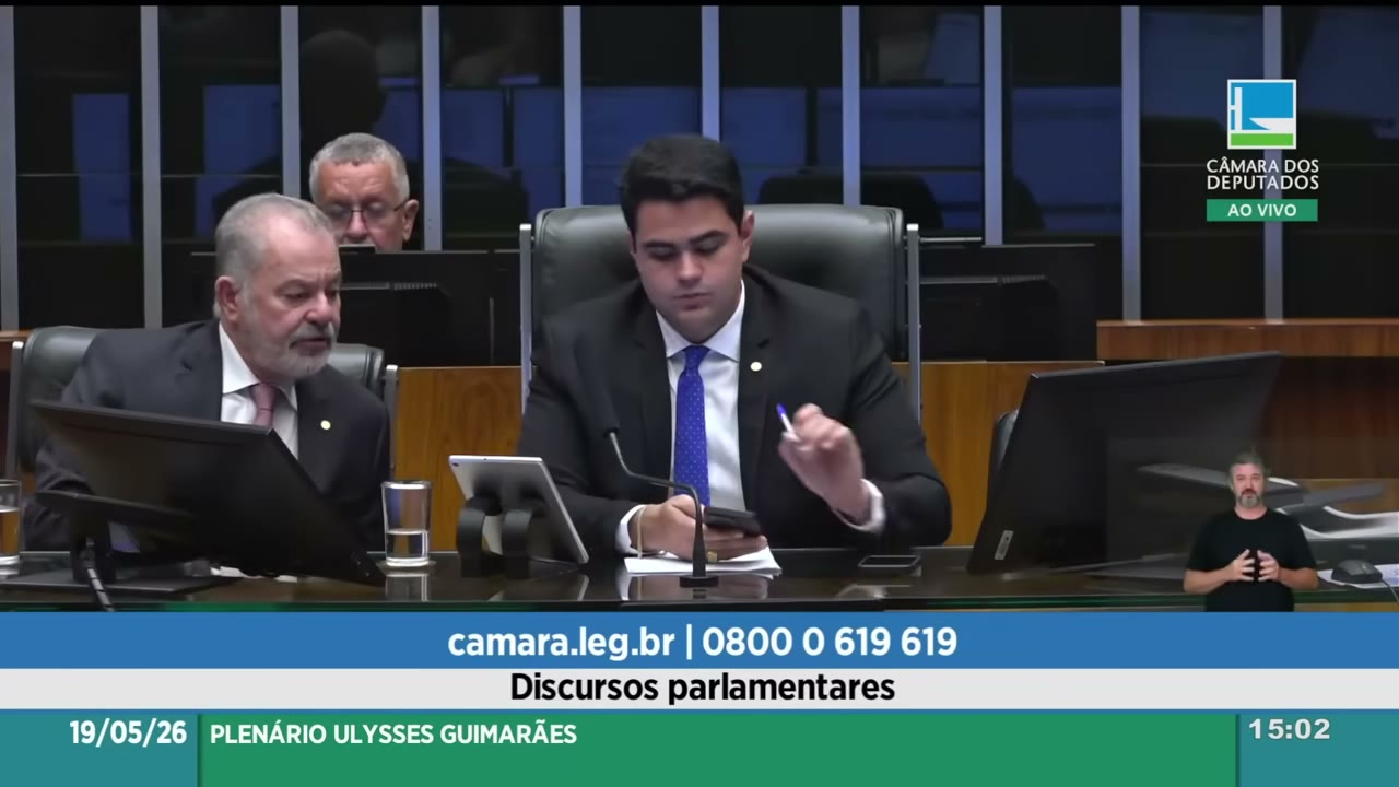 Vídeo do evento em 1:06:02