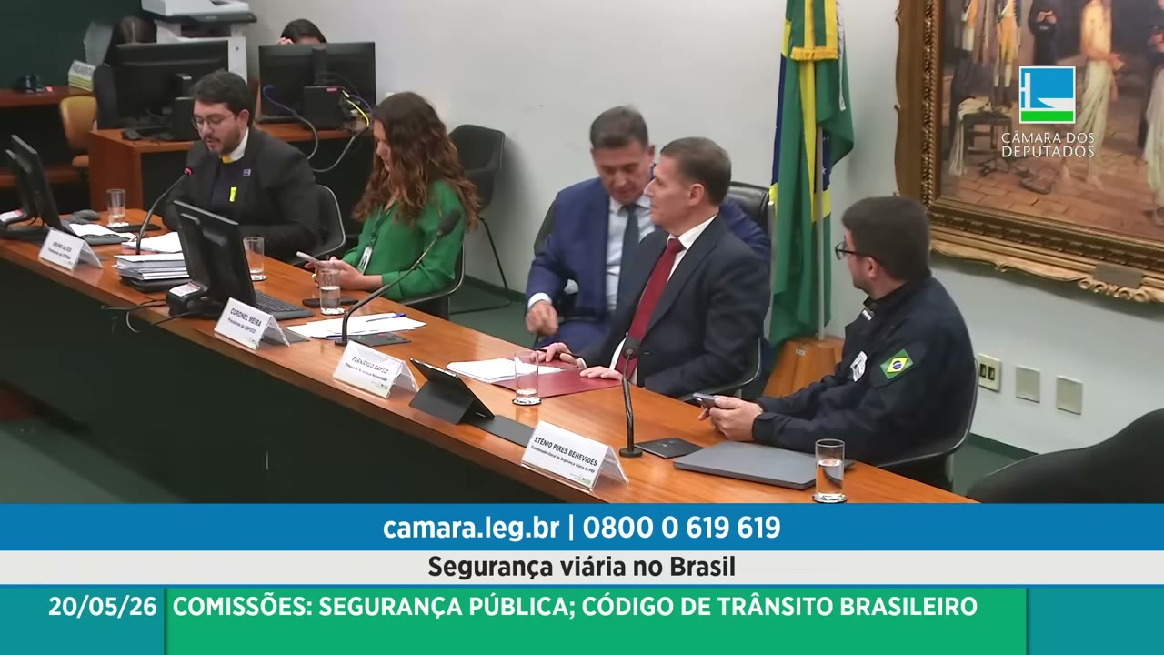 Vídeo do evento em 1:04:32