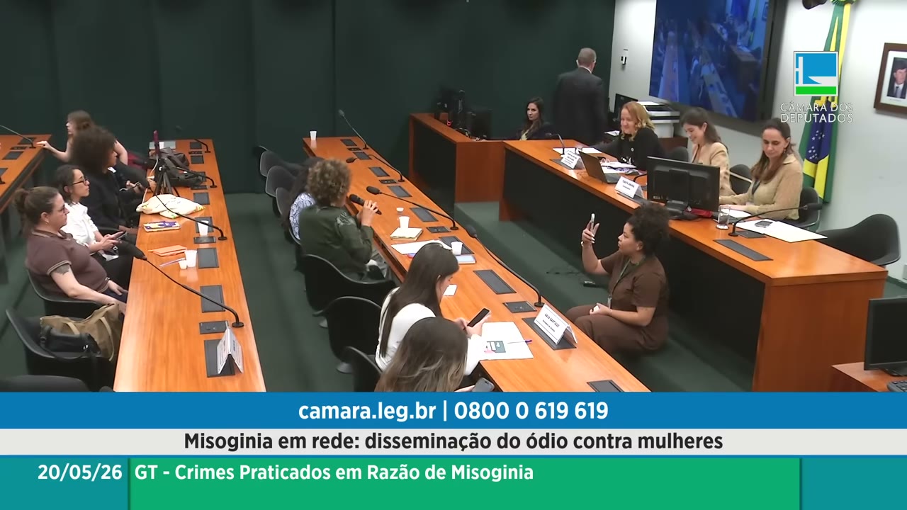 Vídeo do evento em 1:02:05