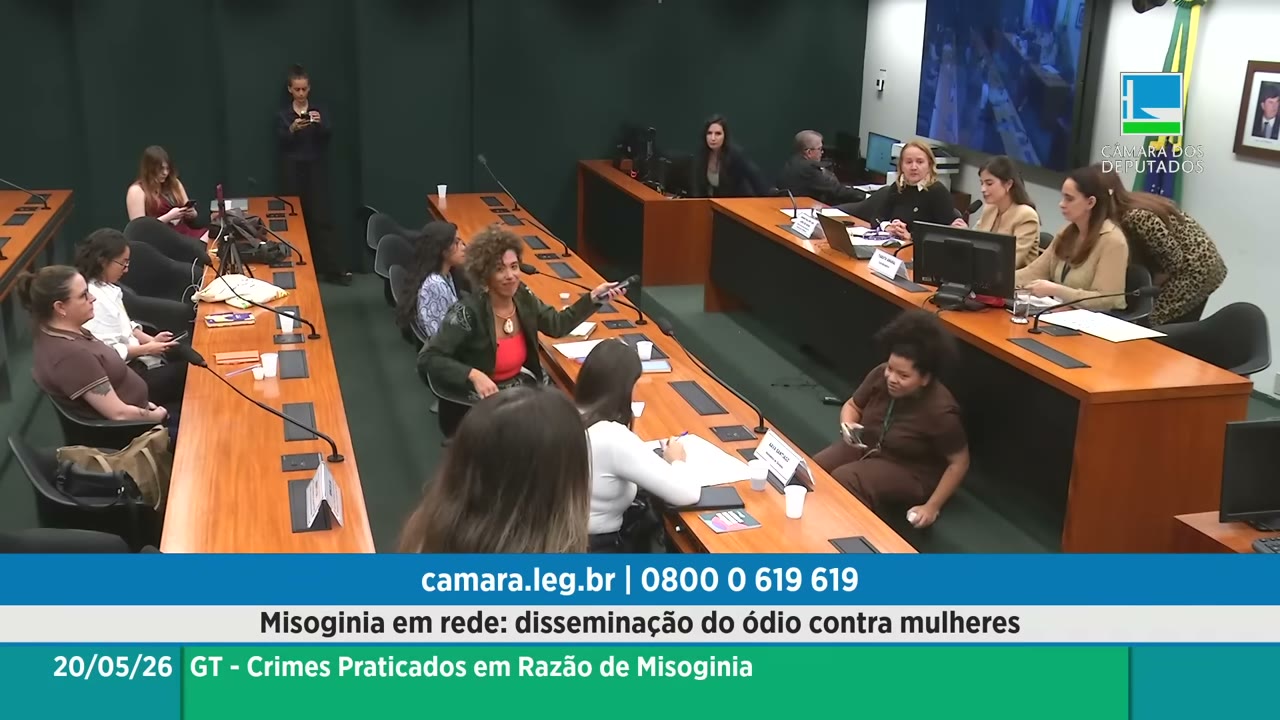 Vídeo do evento em 1:06:43