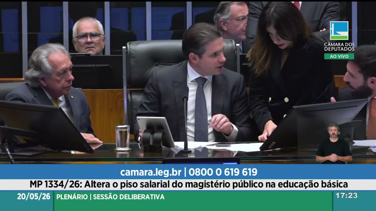 Vídeo do evento em 3:24:25