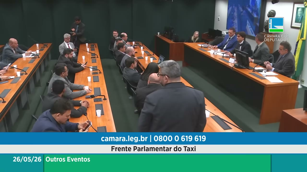 Vídeo do evento em 1:03:04