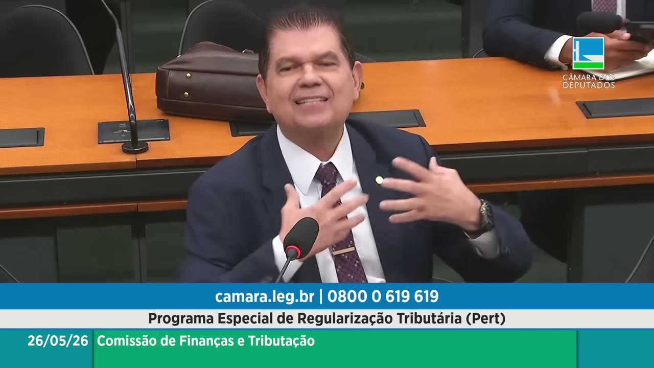Vídeo do evento em 1:02:12