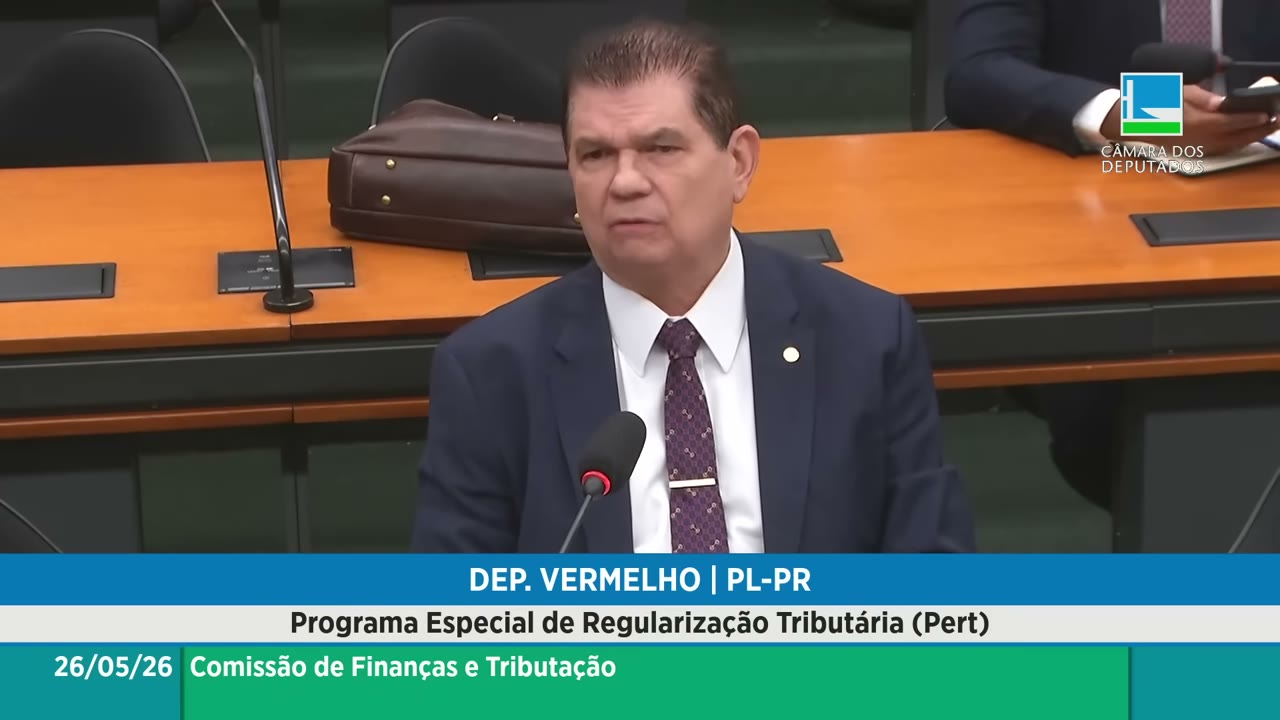 Vídeo do evento em 1:04:50