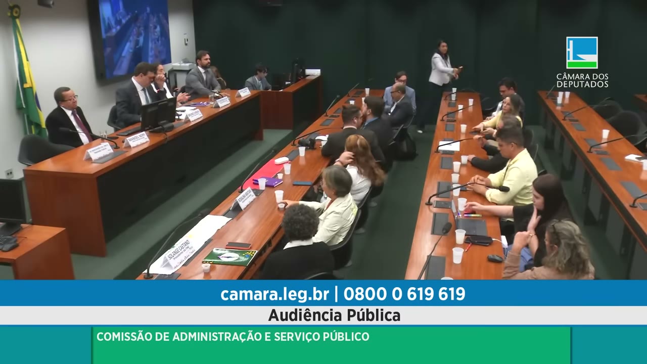 Vídeo do evento em 1:01:02