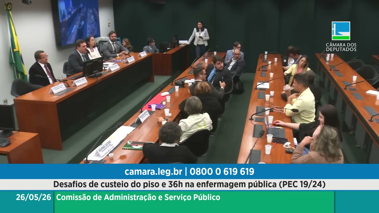 Vídeo do evento em 1:03:34