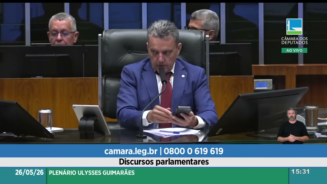 Vídeo do evento em 1:30:15