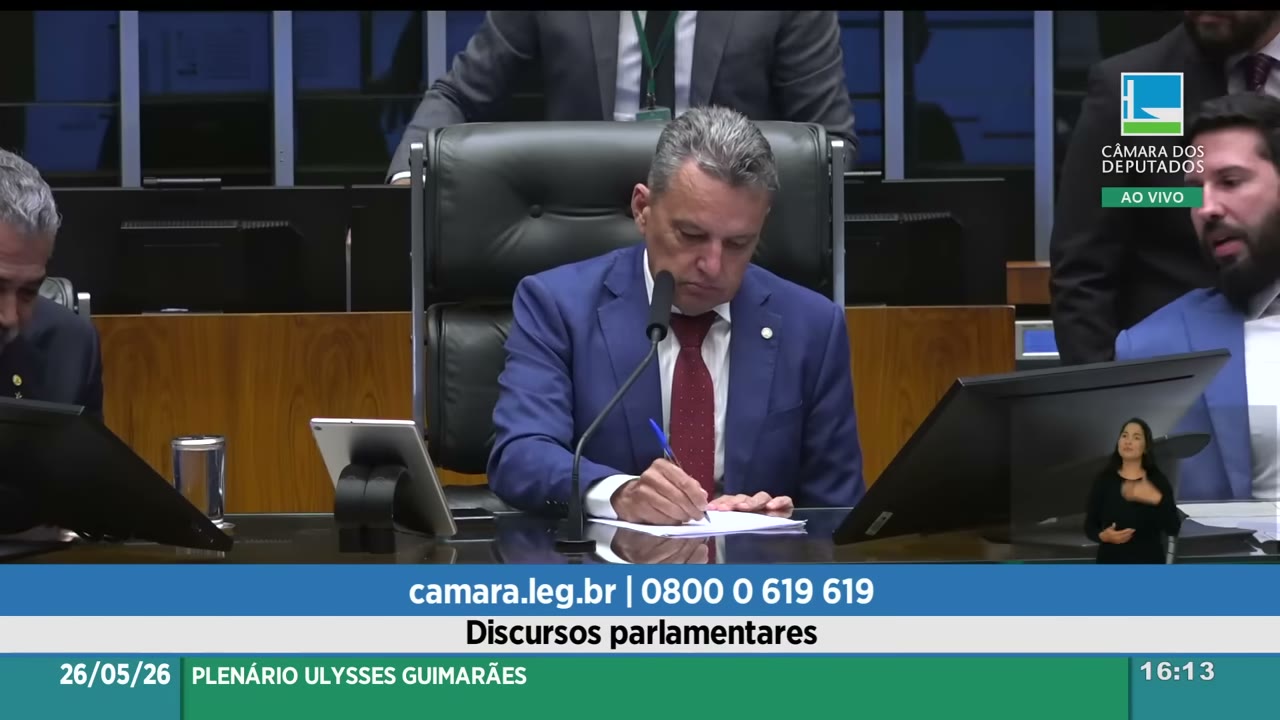 Vídeo do evento em 2:12:40