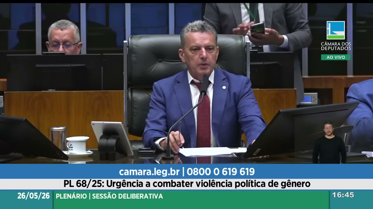 Vídeo do evento em 2:44:09