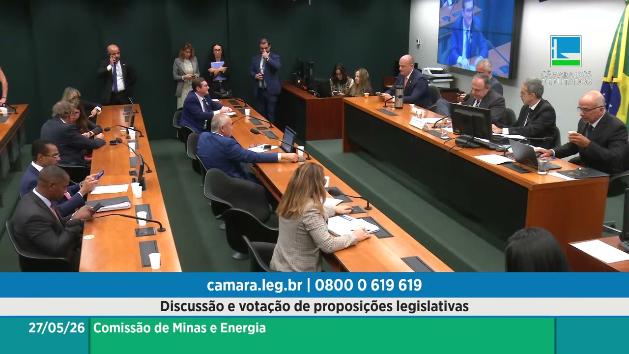 Vídeo do evento em 2:03:18