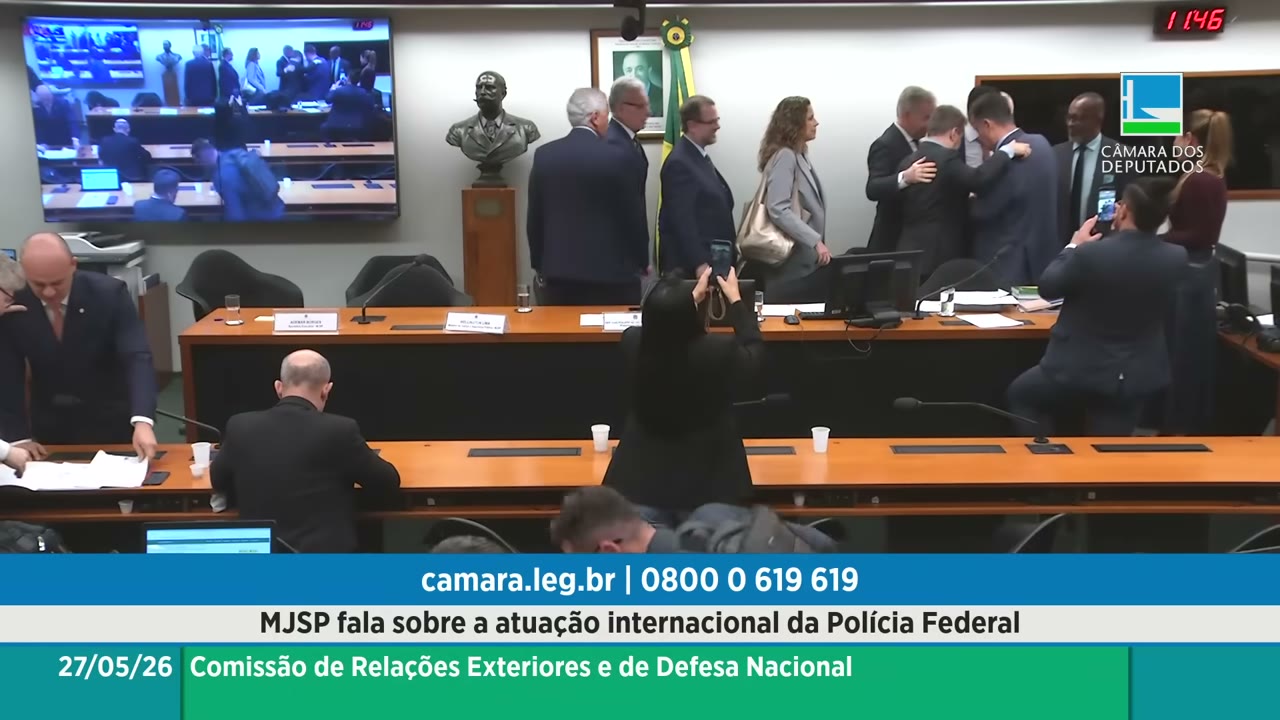 Vídeo do evento em 2:27:03