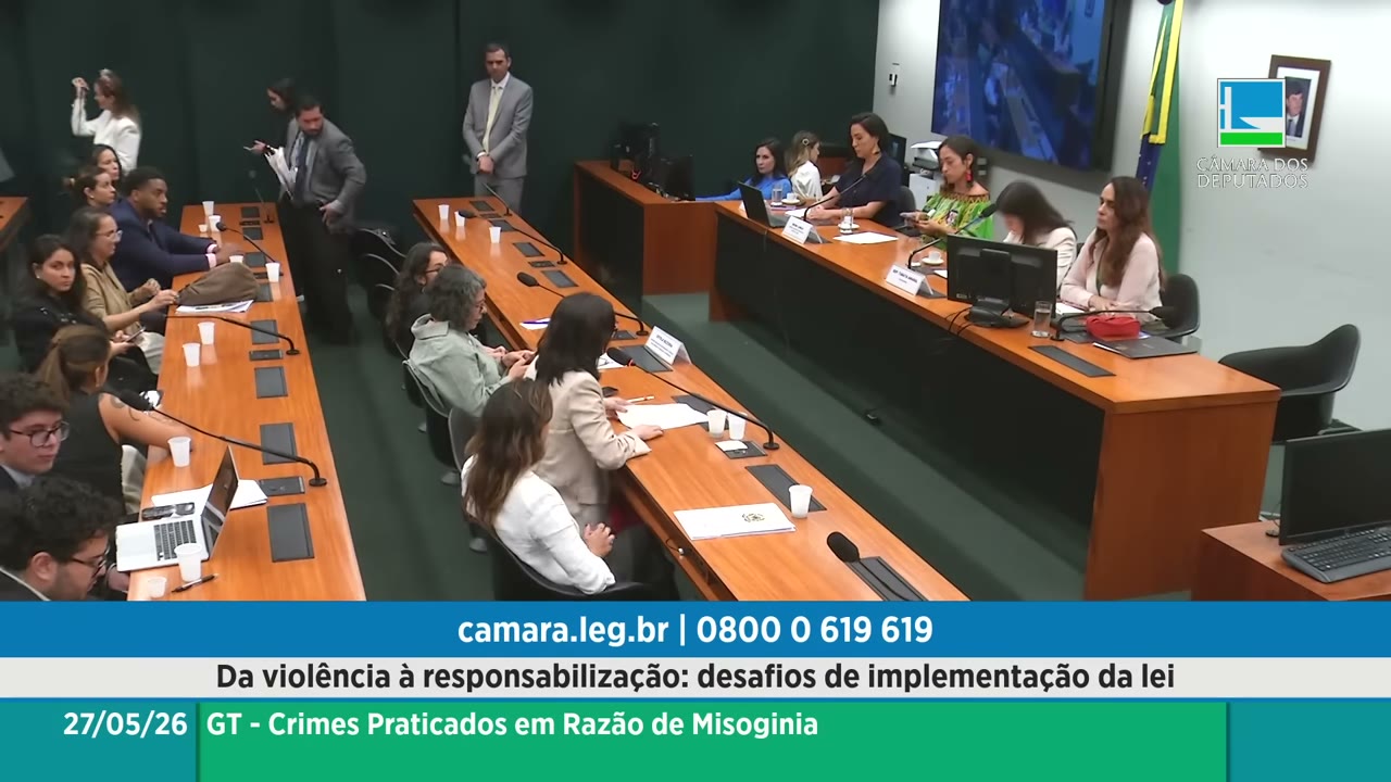 Vídeo do evento em 1:07:36
