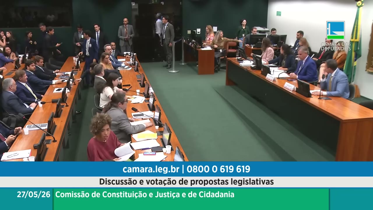Vídeo do evento em 1:03:11