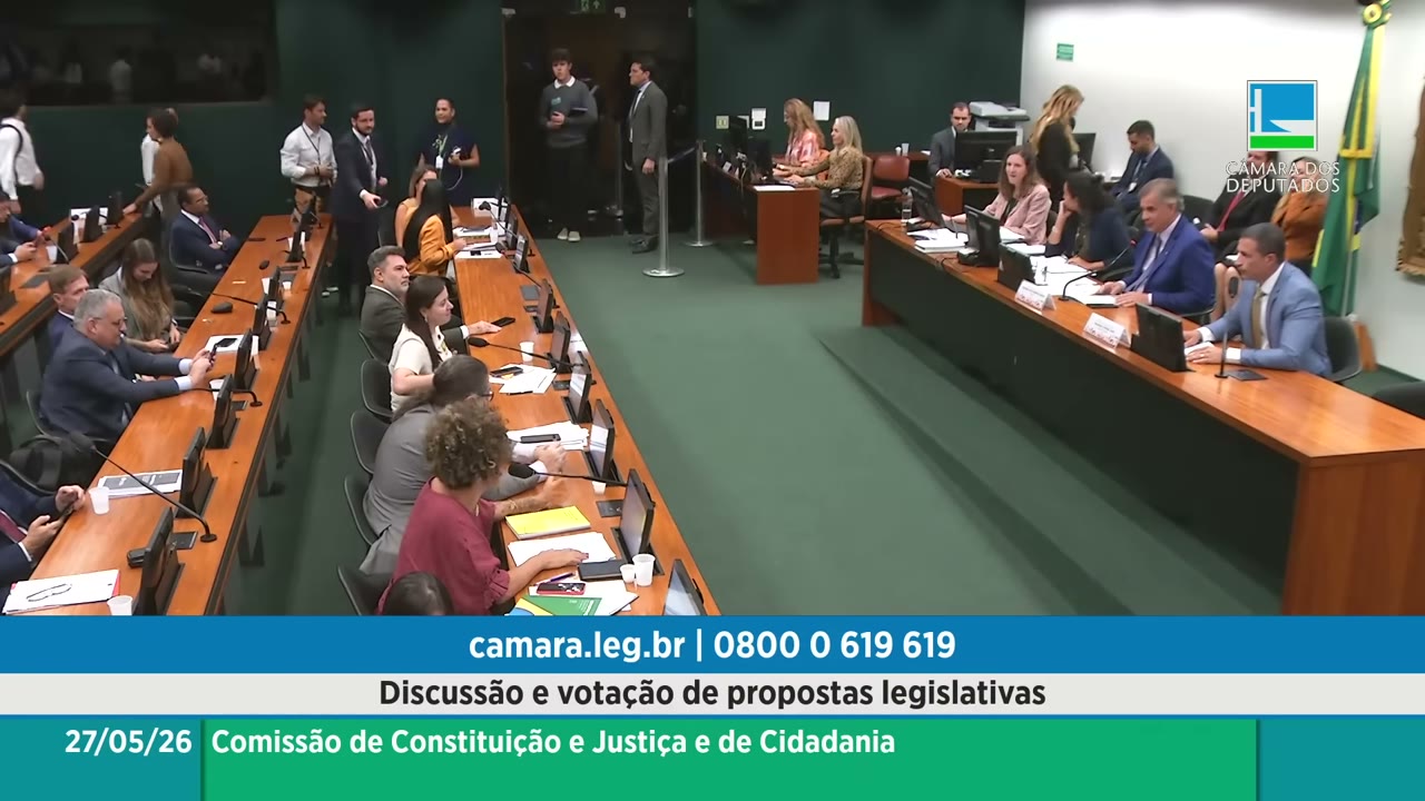 Vídeo do evento em 1:06:25