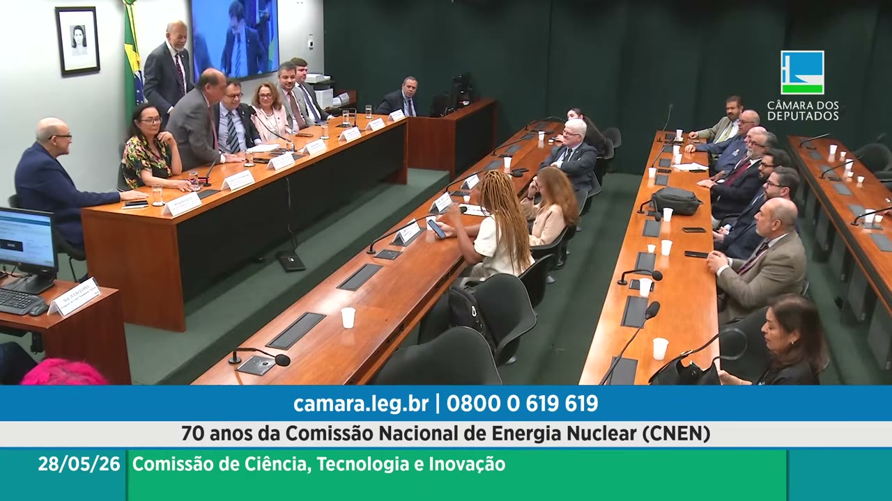 Vídeo do evento em 2:03:34