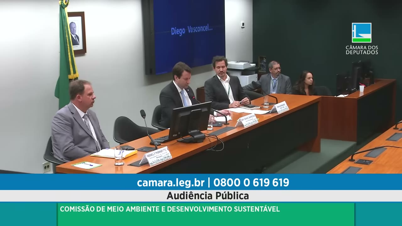 Vídeo do evento em 2:39:50