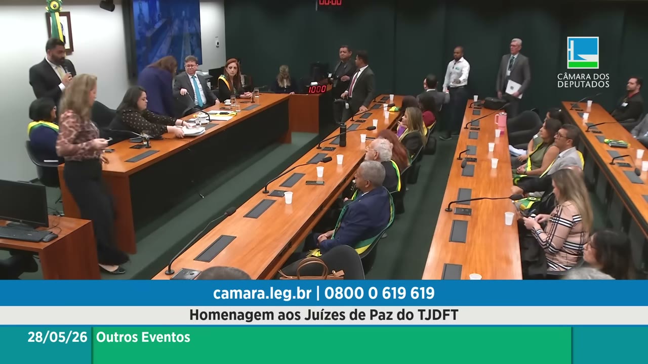 Vídeo do evento em 1:06:24
