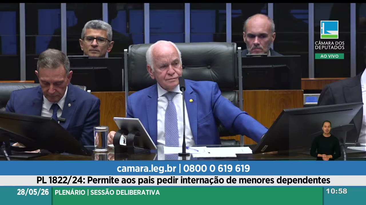 Vídeo do evento em 1:00:05