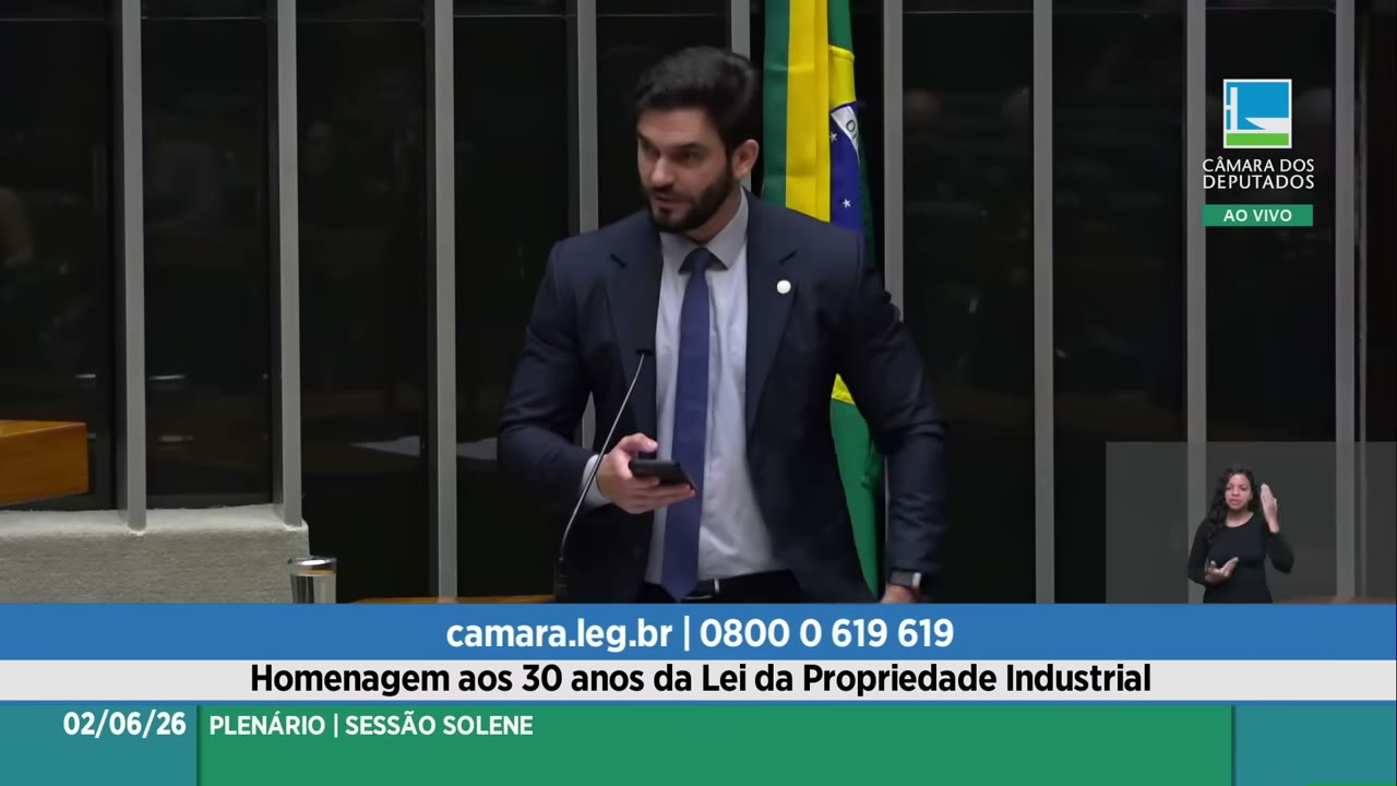 Vídeo do evento em 1:02:33
