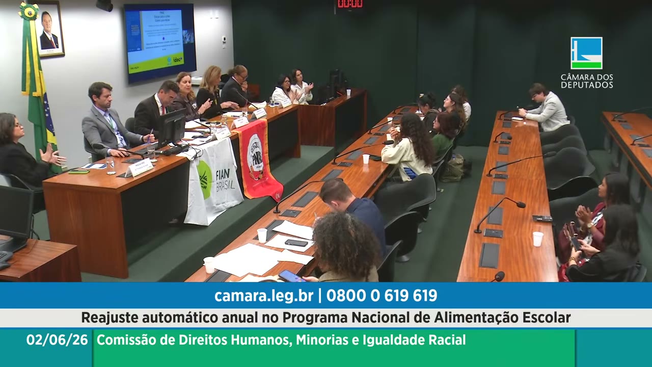 Vídeo do evento em 2:04:17
