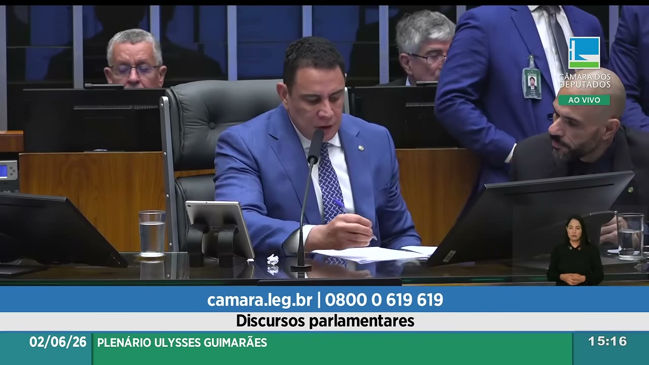 Vídeo do evento em 1:16:13