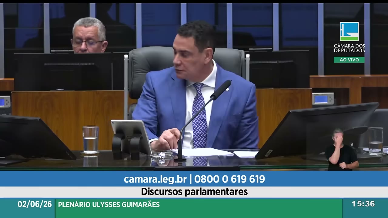 Vídeo do evento em 1:36:22