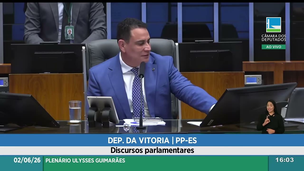 Vídeo do evento em 2:03:01