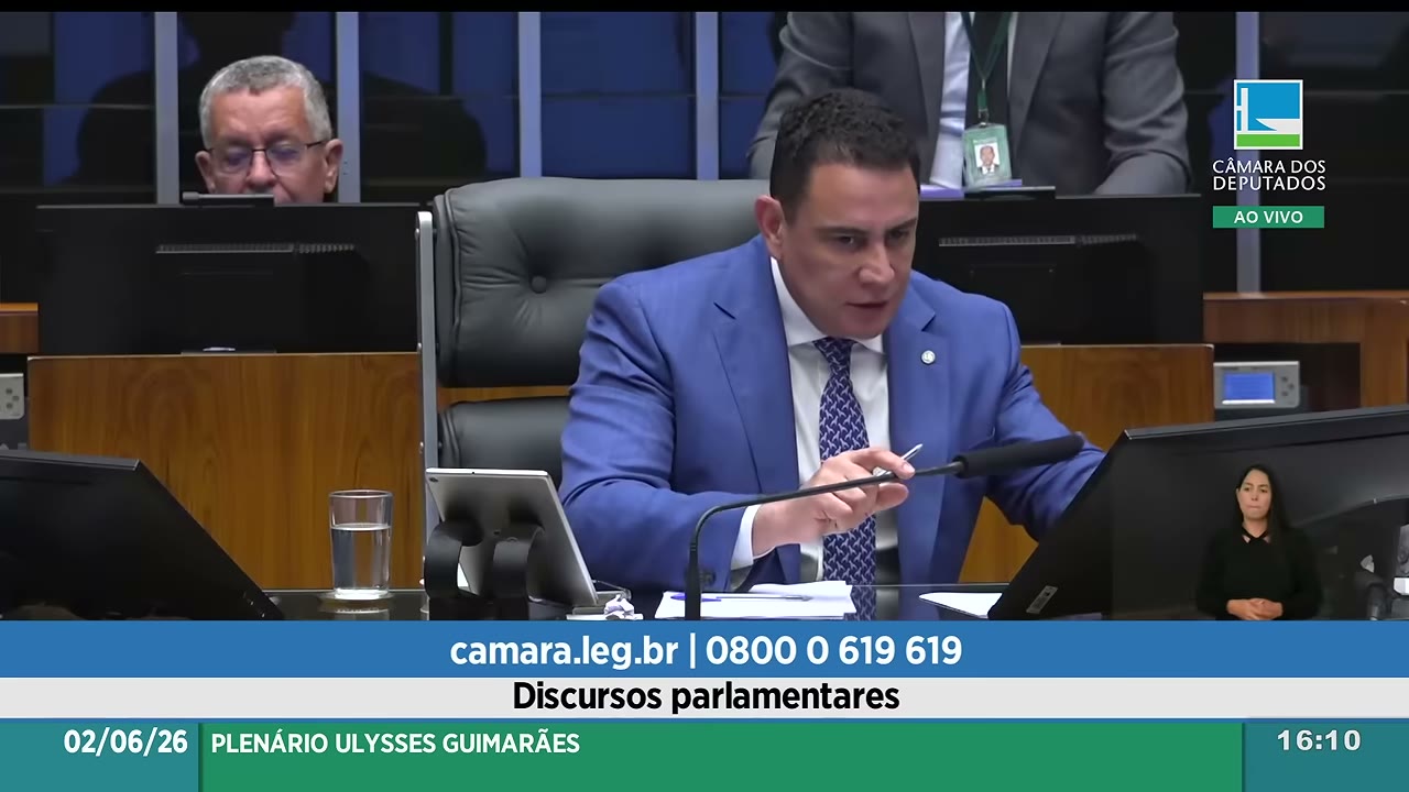 Vídeo do evento em 2:09:34