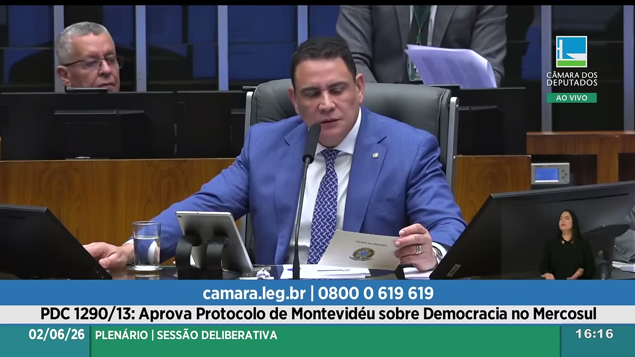 Vídeo do evento em 2:15:37