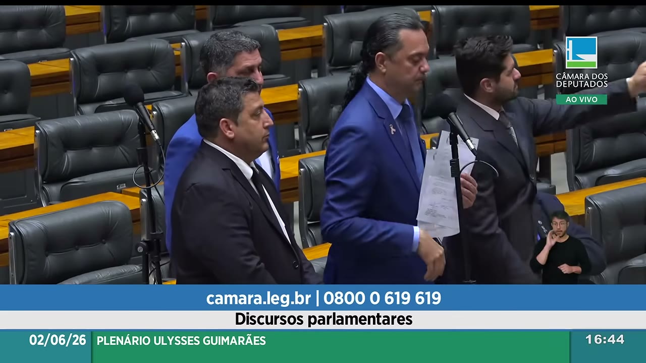 Vídeo do evento em 2:43:33