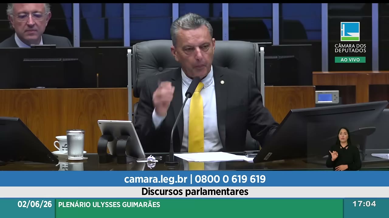 Vídeo do evento em 3:04:00