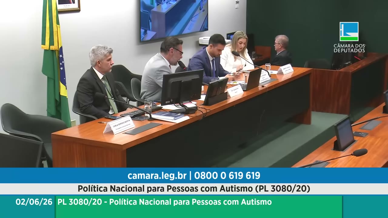Vídeo do evento em 1:00:31