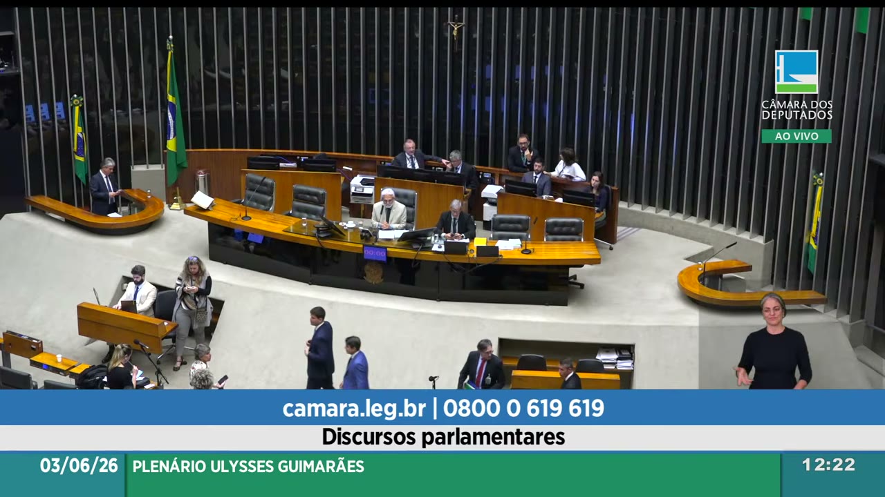 Vídeo do evento em 2:05:56