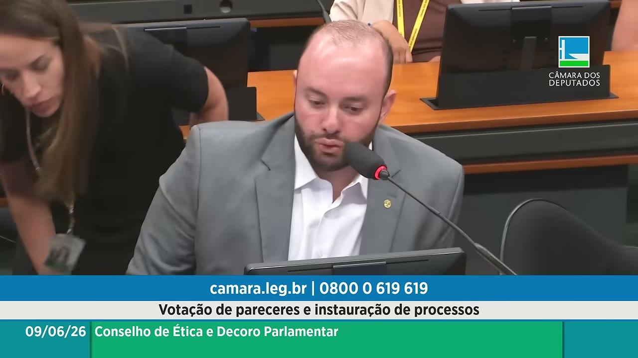 Vídeo do evento em 1:00:35