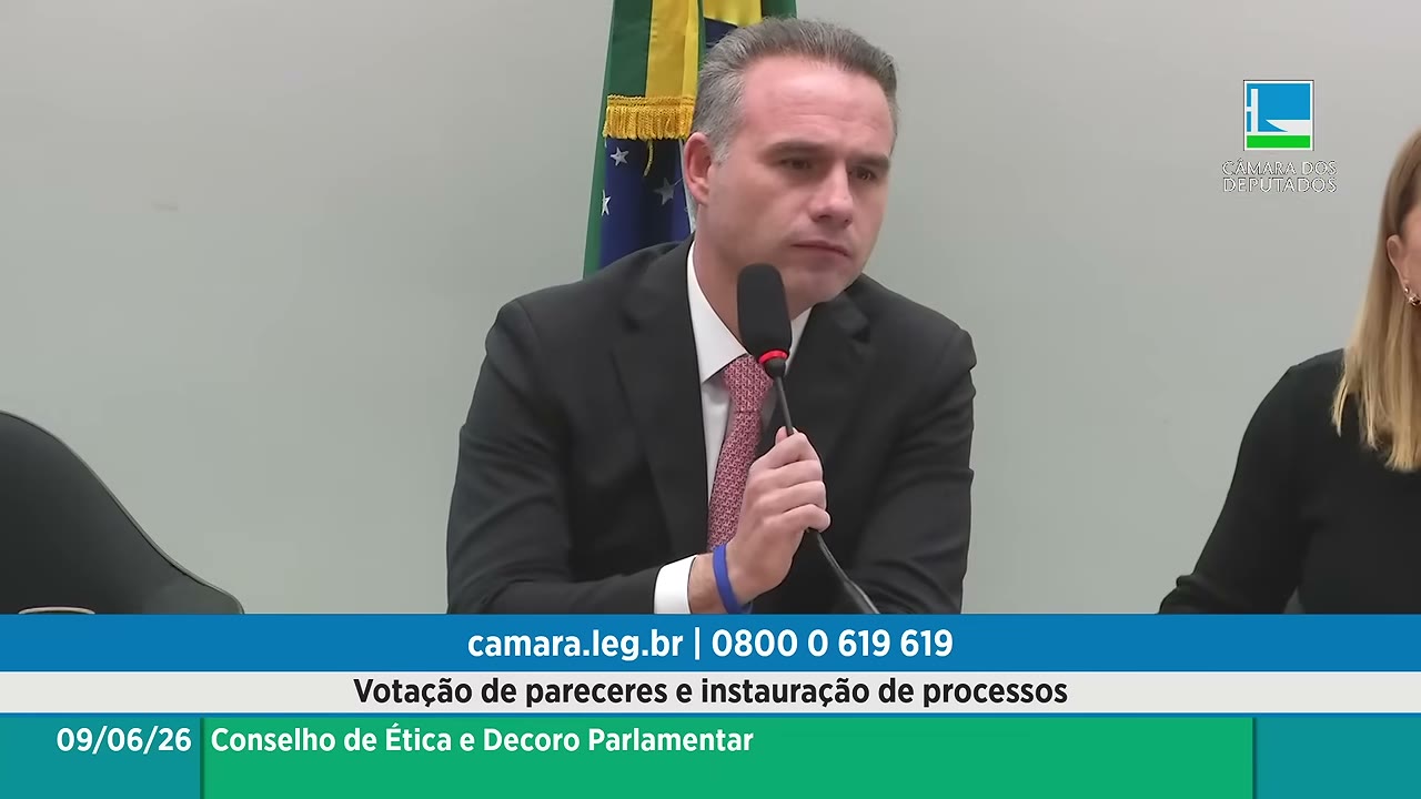 Vídeo do evento em 1:06:25
