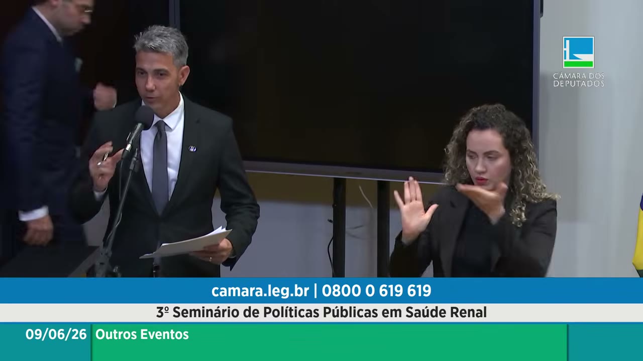 Vídeo do evento em 1:04:11