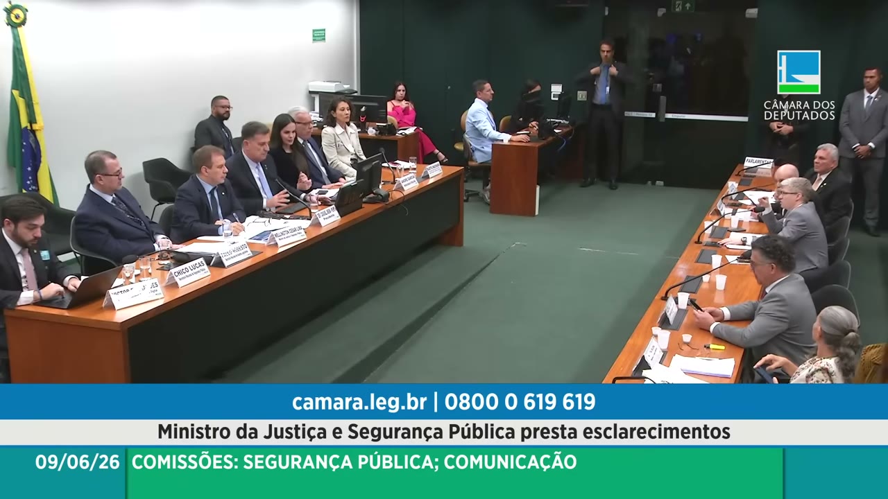 Vídeo do evento em 1:22:00