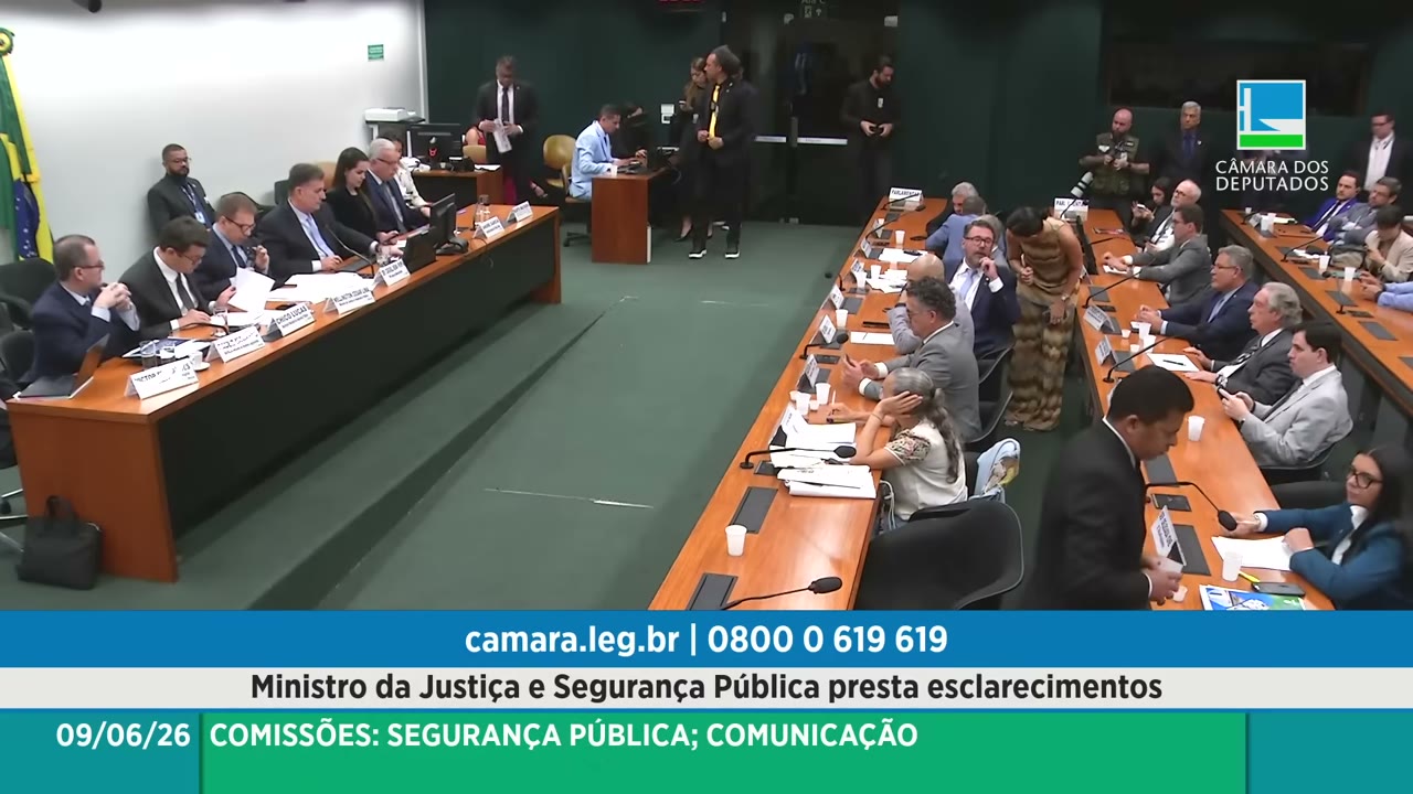 Vídeo do evento em 2:11:04