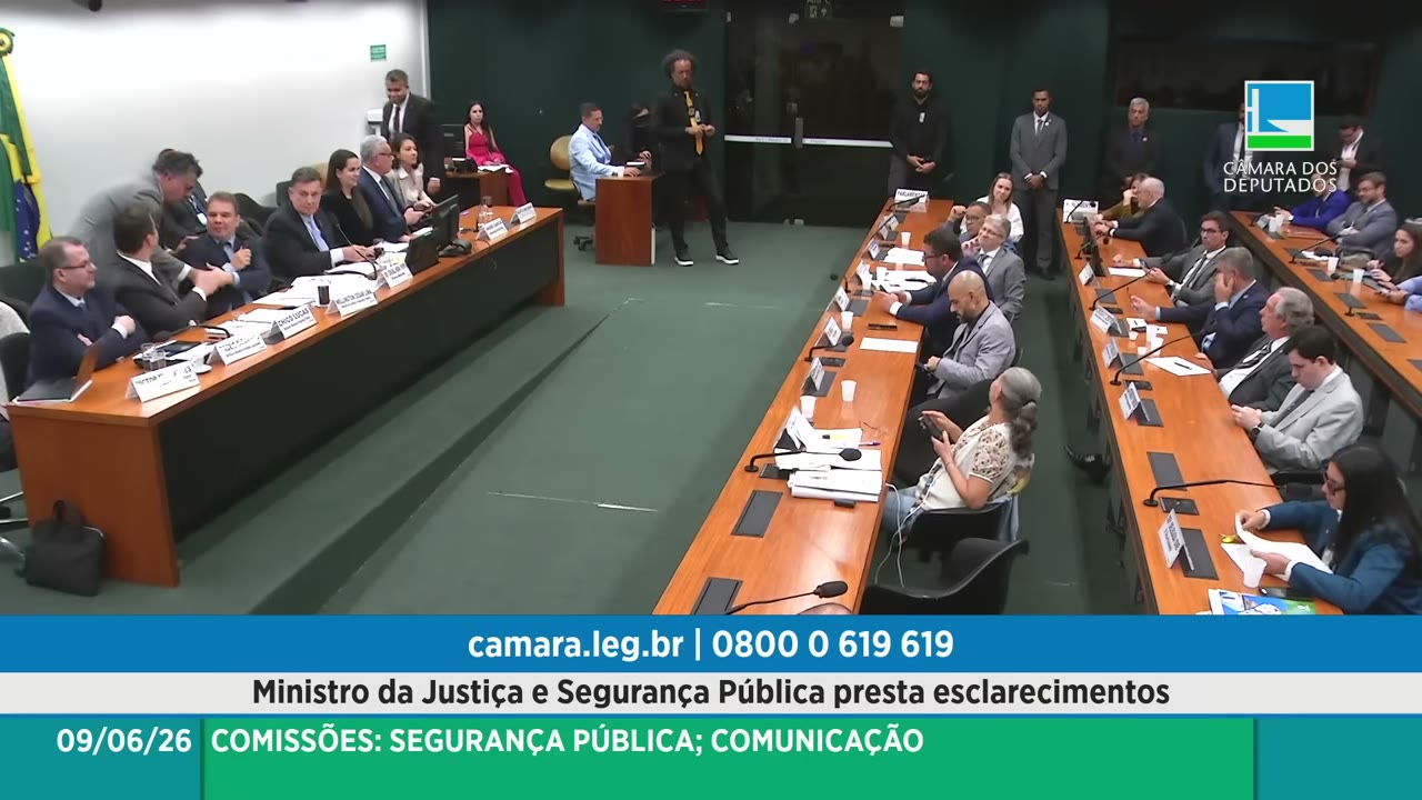 Vídeo do evento em 2:23:56