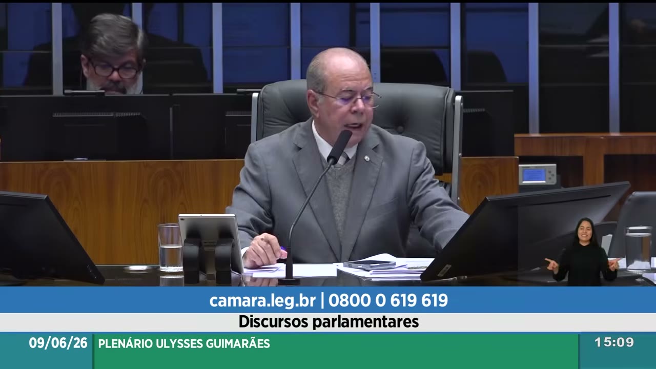 Vídeo do evento em 1:14:11