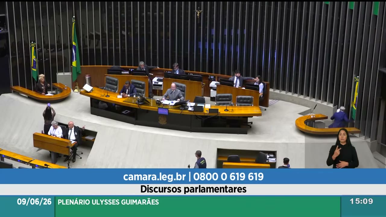 Vídeo do evento em 1:14:15