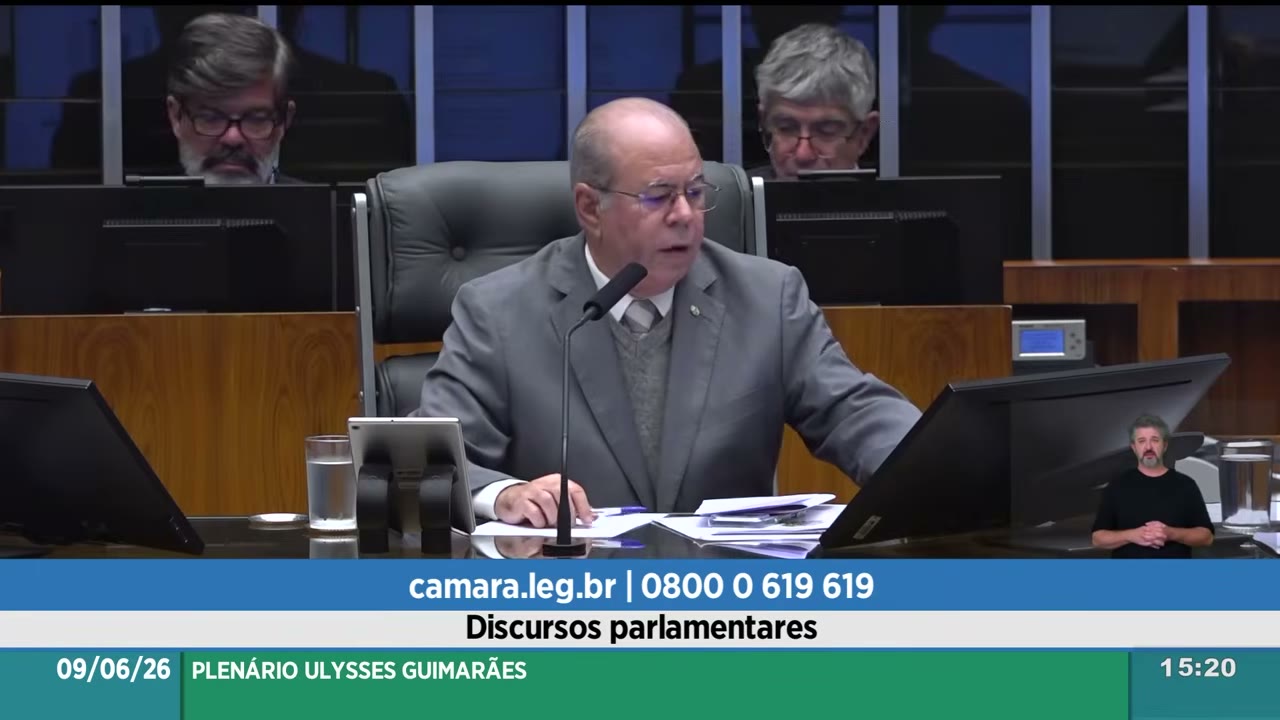 Vídeo do evento em 1:25:23