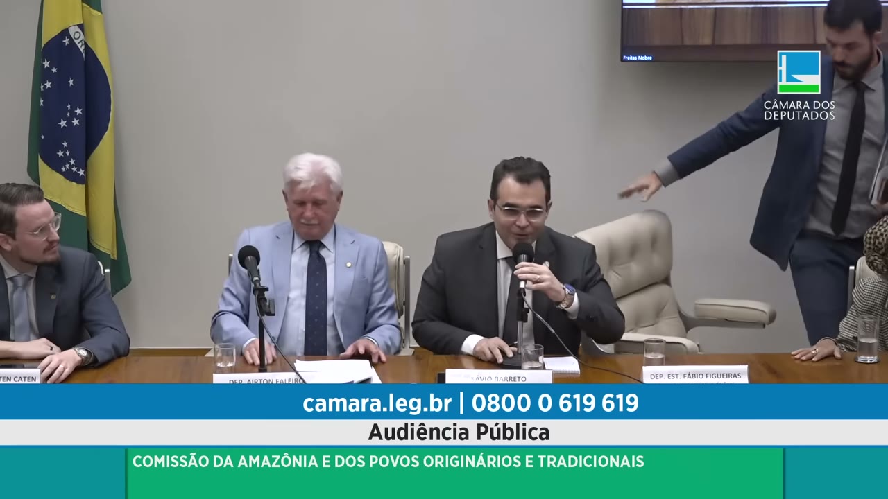 Vídeo do evento em 1:16:34
