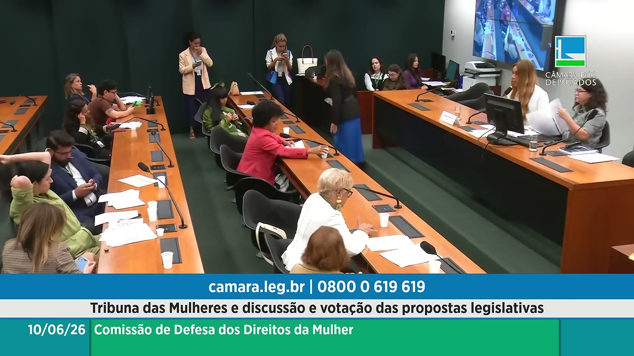 Vídeo do evento em 1:05:30