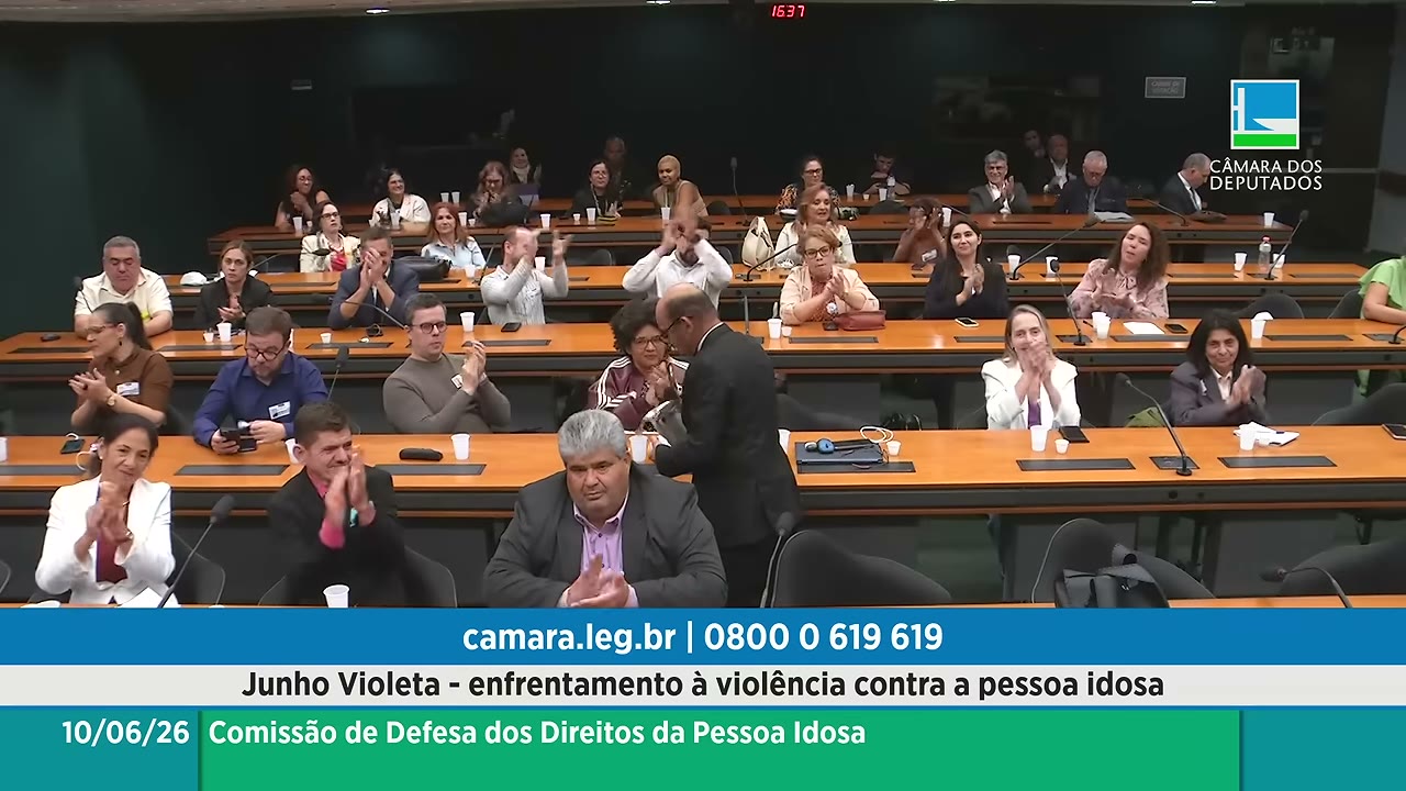 Vídeo do evento em 1:53:27