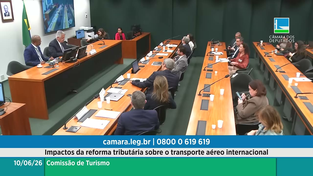 Vídeo do evento em 2:03:06