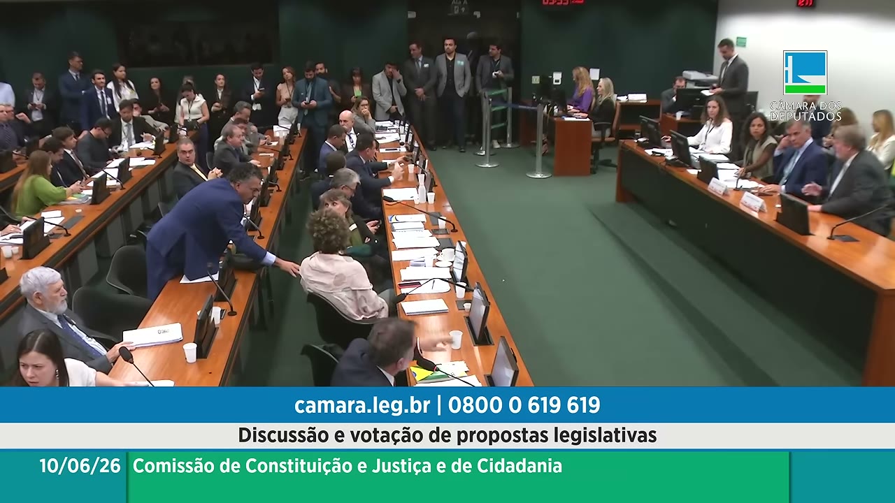 Vídeo do evento em 1:28:29