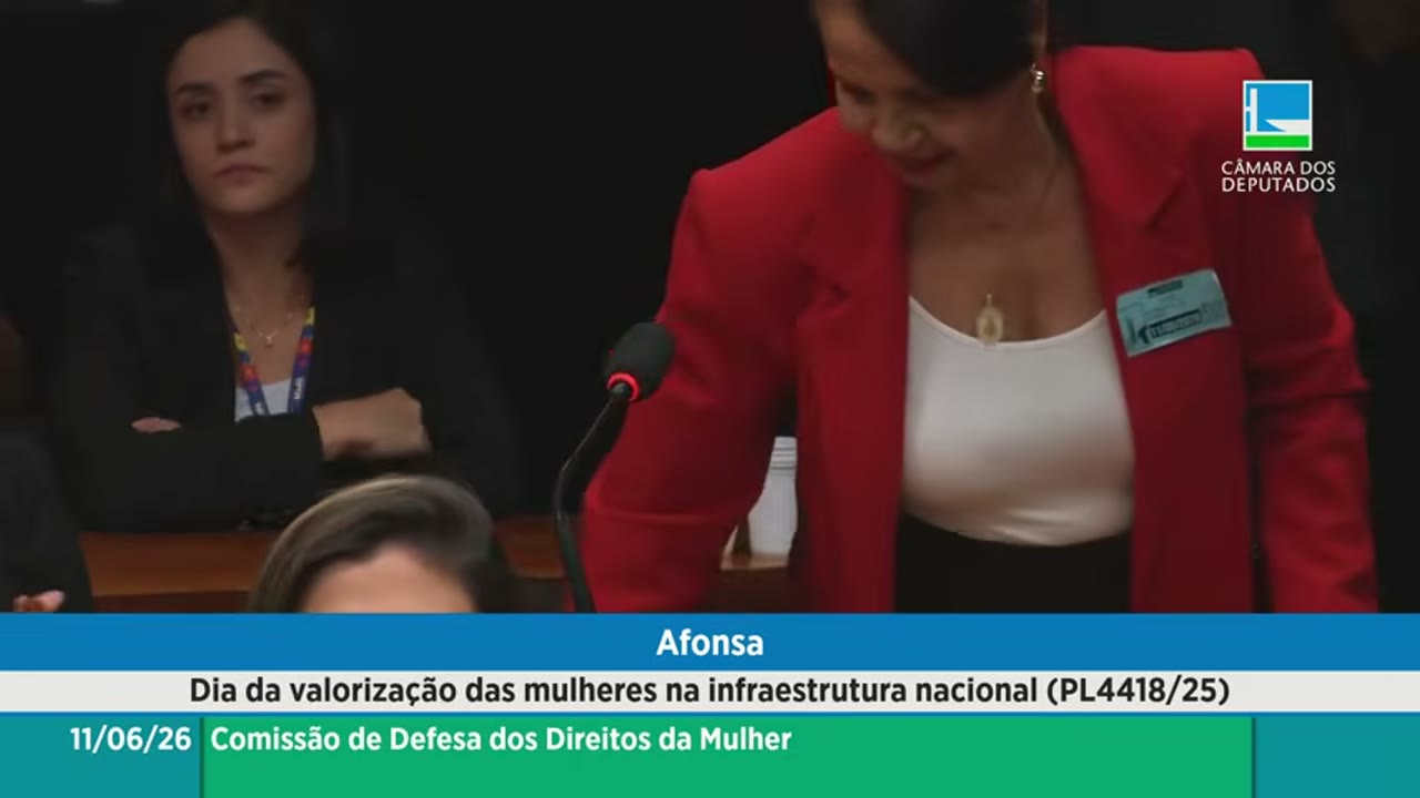 Vídeo do evento em 1:42:01