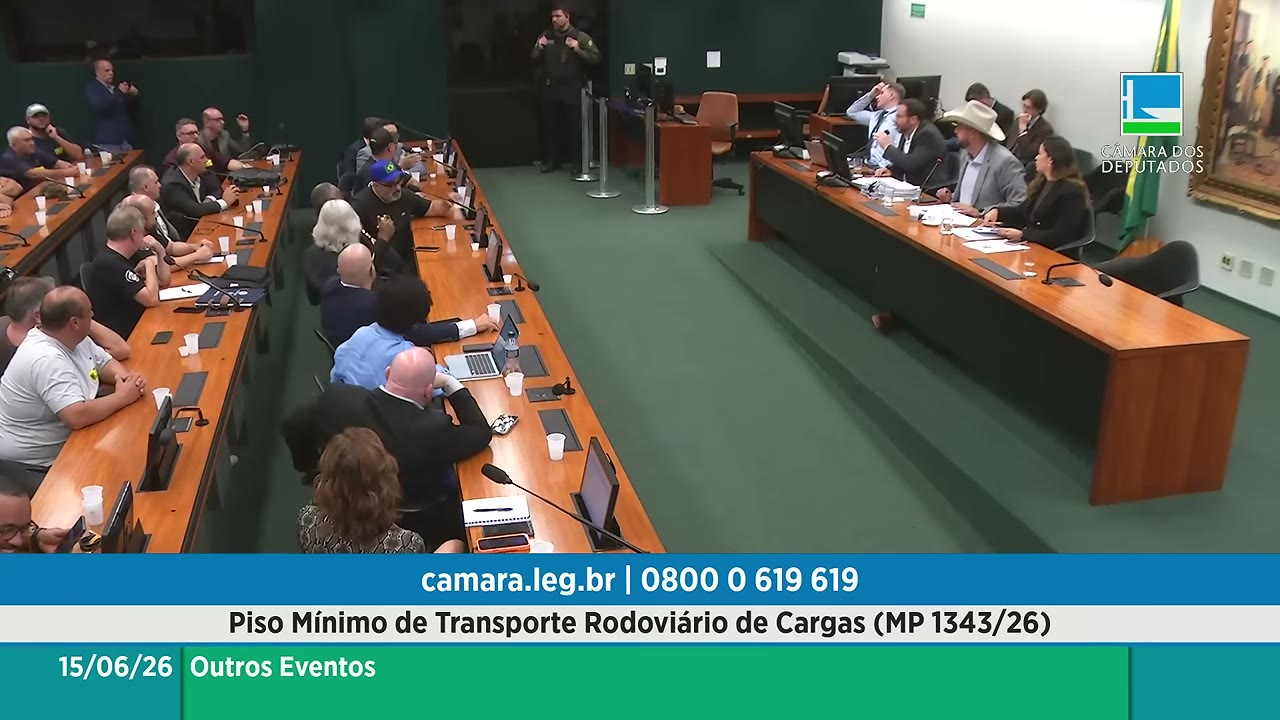 Vídeo do evento em 1:06:25
