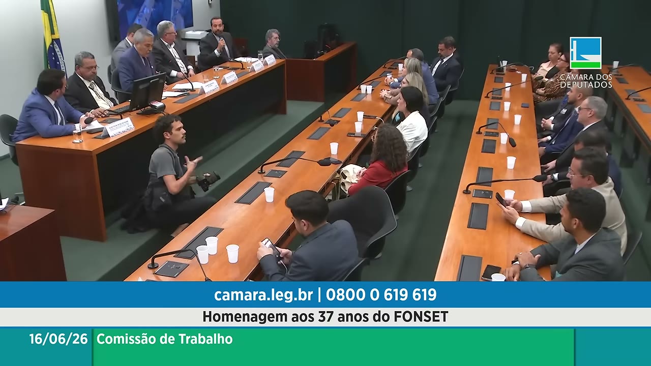Vídeo do evento em 14:58